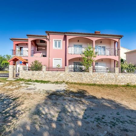 Apartman Vera Pola Esterno foto